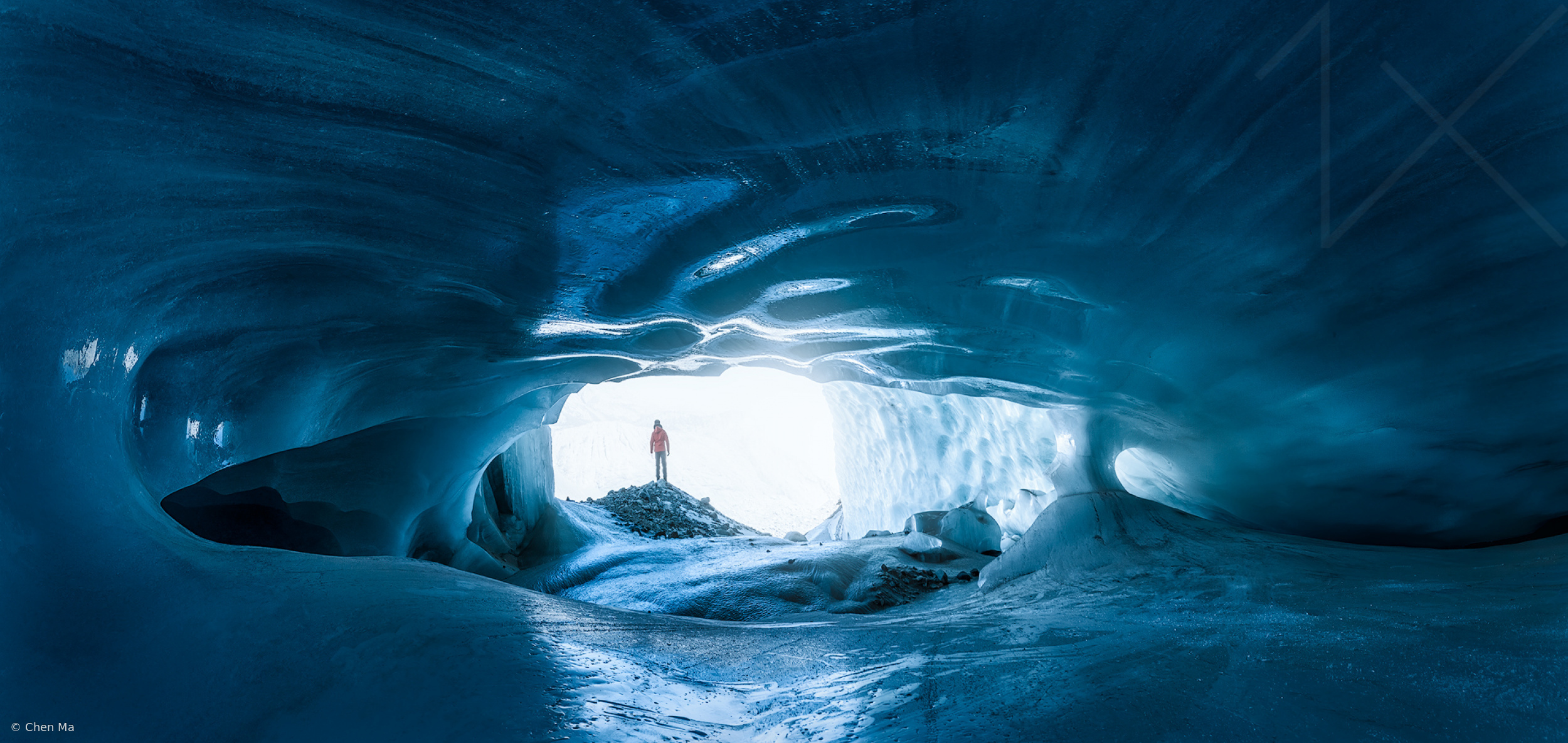 blue-ice-eyes