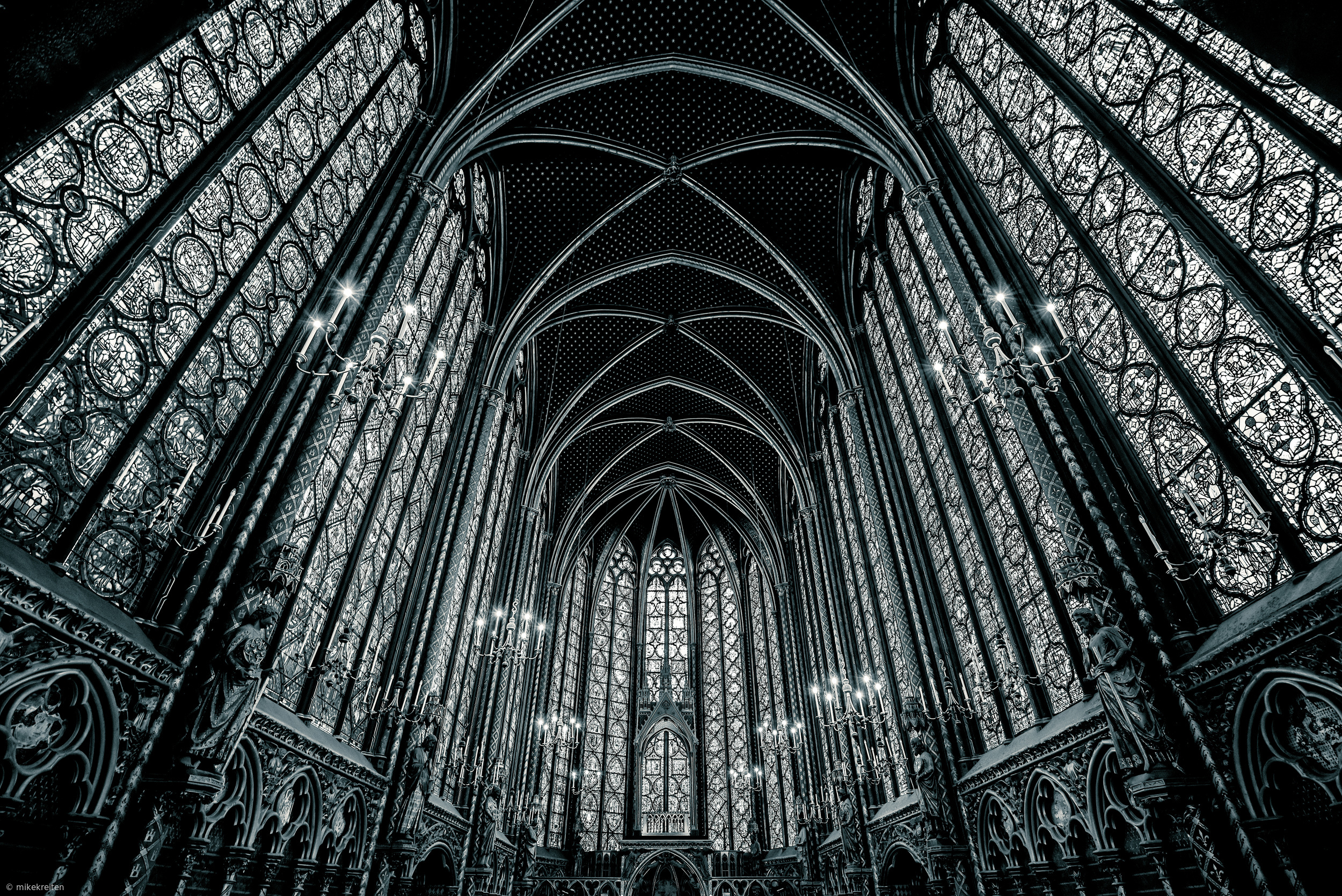 Cathedral walls. Готика архитектура Эстетика.