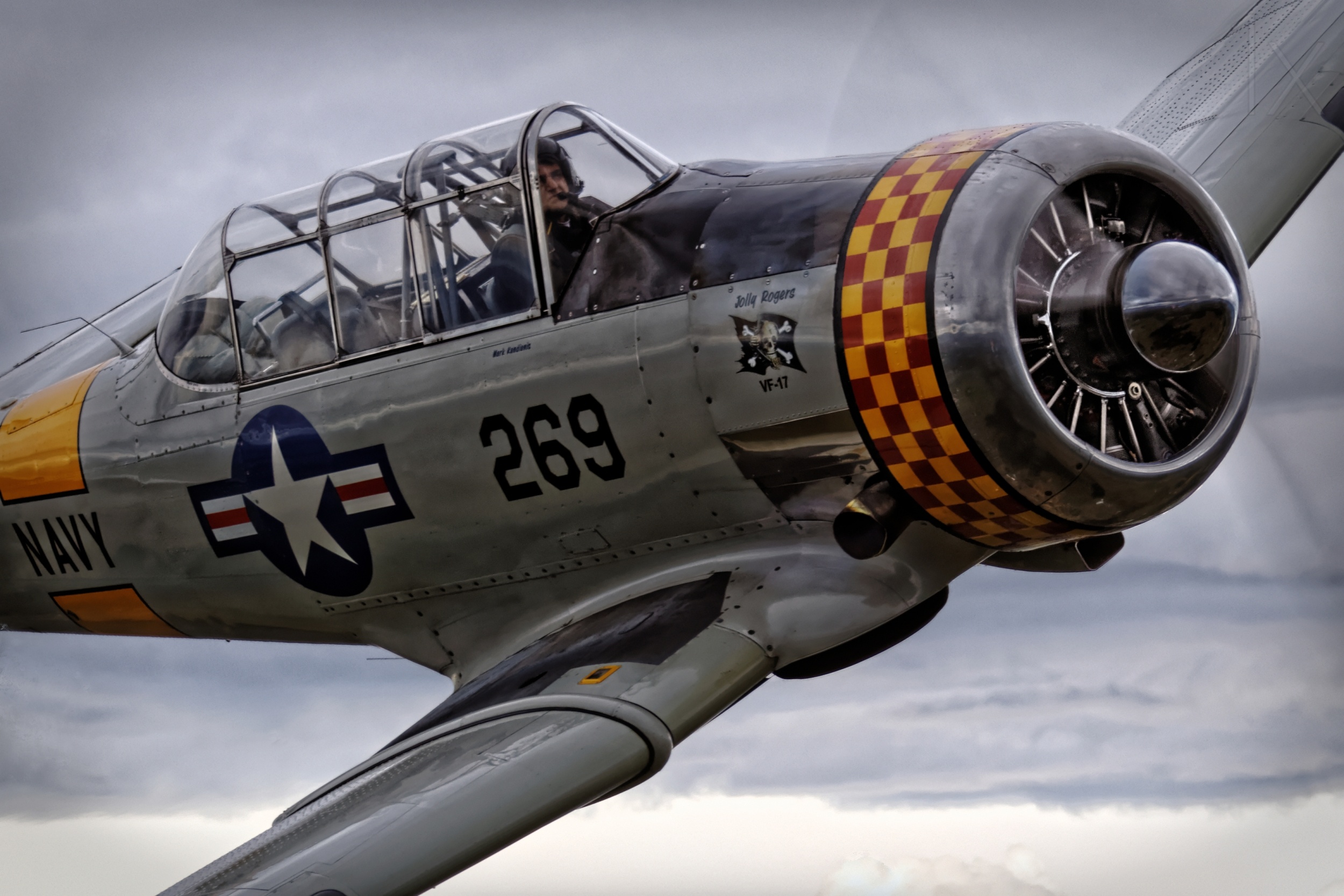 T-line. Army roll. Футболка keep rolling. Rolling t. Многофункциональный ролик для пилатес balanced body motr roller.